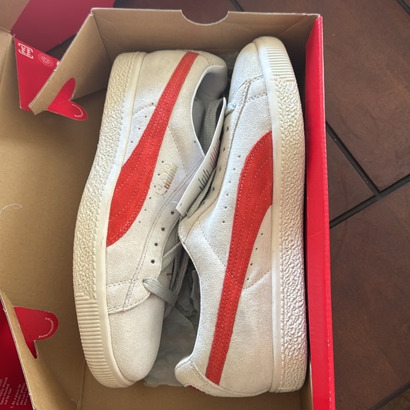 Puma shoes - Picture 1 of 3